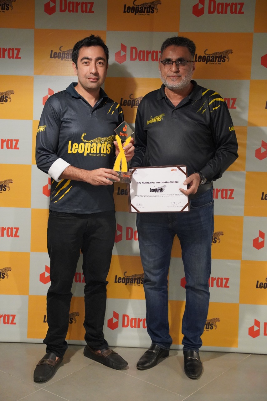 LEOPARDS COURIER SERVICES WINS BEST 3PL OF DARAZ&nbsp;AWARD
